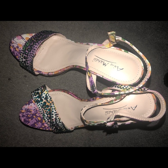 Ann Michelle floral multi color rhinestone heels - Picture 3 of 4